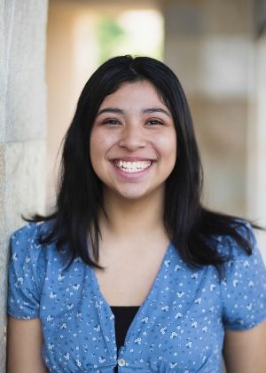 Nayeli Engriquez, Receptionist at Kaplan Morrell